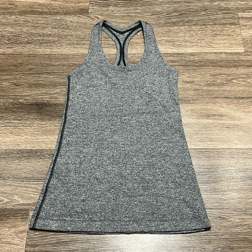 Lululemon tank top